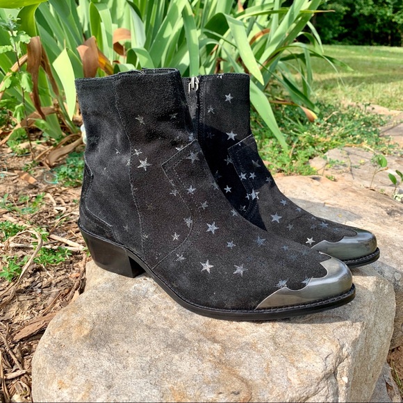star boots asos